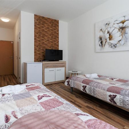 Agro Complex Apartments 尼特拉 外观 照片