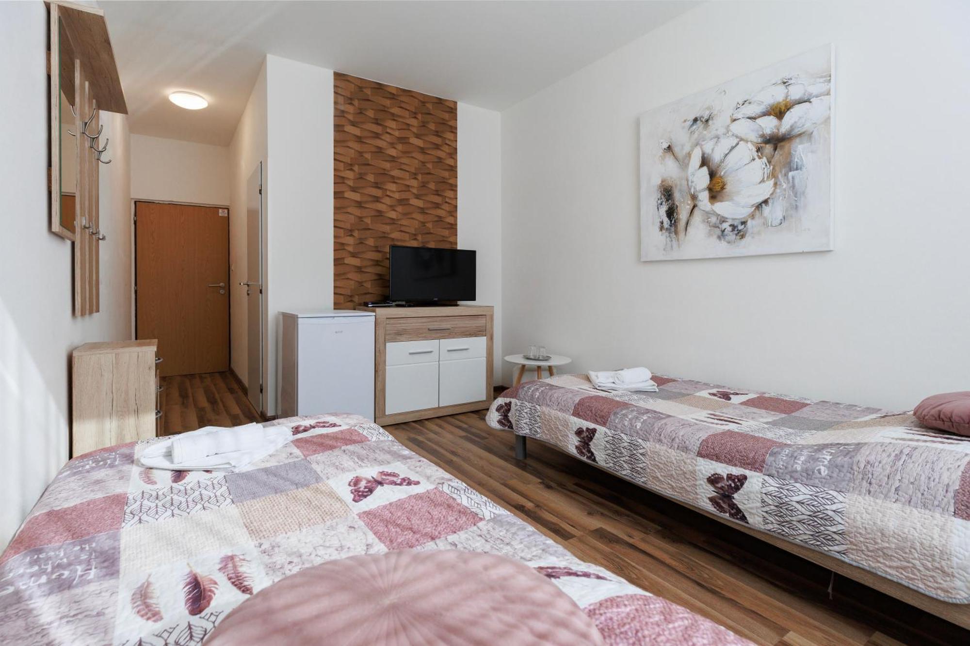 Agro Complex Apartments 尼特拉 外观 照片